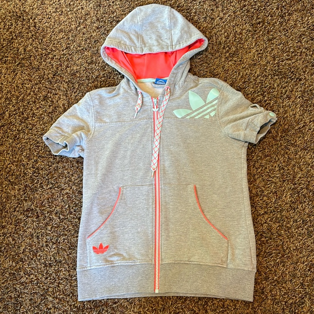 Adidas girls short sleeve sweatshirt material shirt,